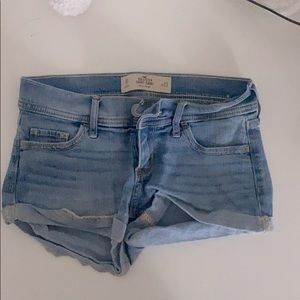 Hollister short-short low rise jeans